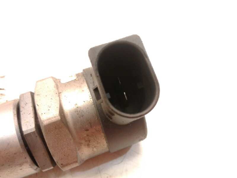 Recambio de rampa inyectora para bmw serie 3 berlina (e90) referencia OEM IAM 780912704  