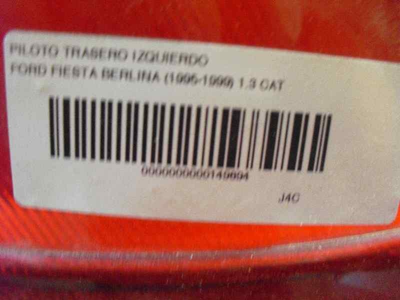Recambio de piloto trasero izquierdo para ford fiesta berlina básico referencia OEM IAM 1044156  