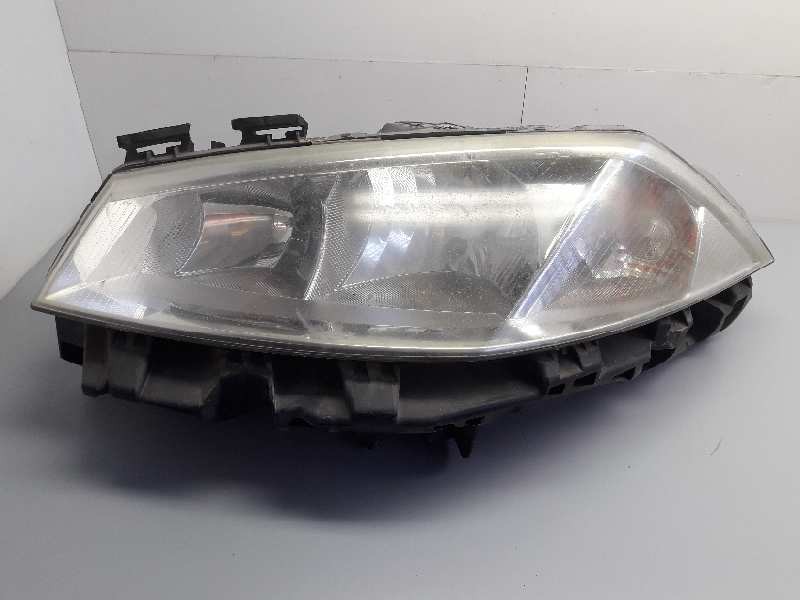 Recambio de faro izquierdo para renault megane ii berlina 5p confort authentique referencia OEM IAM 89306990  