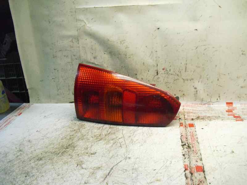 Recambio de piloto trasero izquierdo para ford focus berlina (cak) ambiente referencia OEM IAM 1214223  