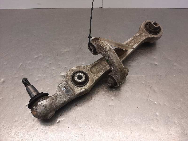 Recambio de brazo suspension inferior delantero izquierdo para audi a4 berlina (8e) 2.0 tdi 16v (103kw) referencia OEM IAM 8E040