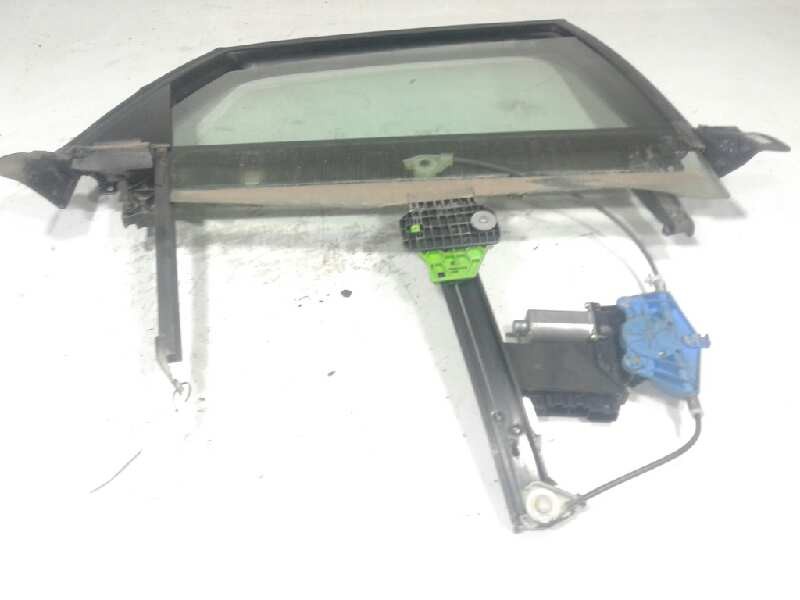 Recambio de elevalunas trasero derecho para audi a4 berlina (8e) 1.8 t referencia OEM IAM 105849103  