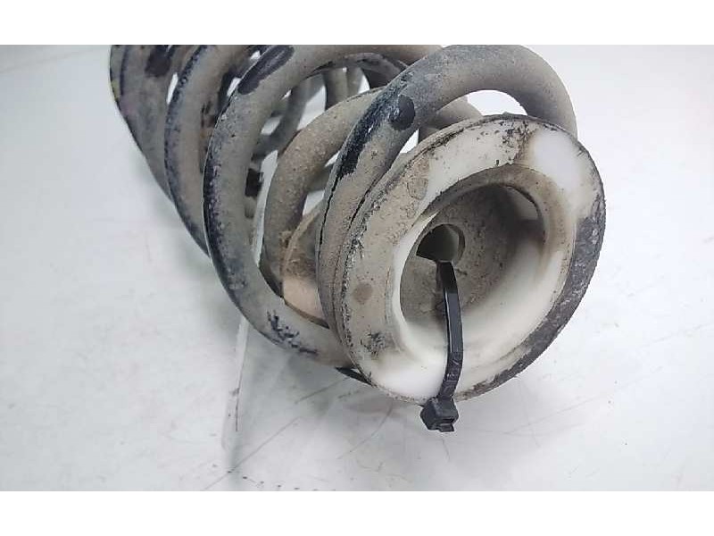 Recambio de muelle suspension trasera para peugeot 307 break / sw (s1) sw pack referencia OEM IAM   