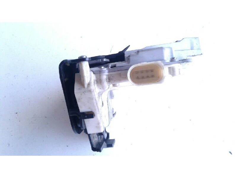 Recambio de cerradura puerta trasera derecha para audi a4 berlina (8e) 2.0 tdi 16v (103kw) referencia OEM IAM 8E0839016AA  