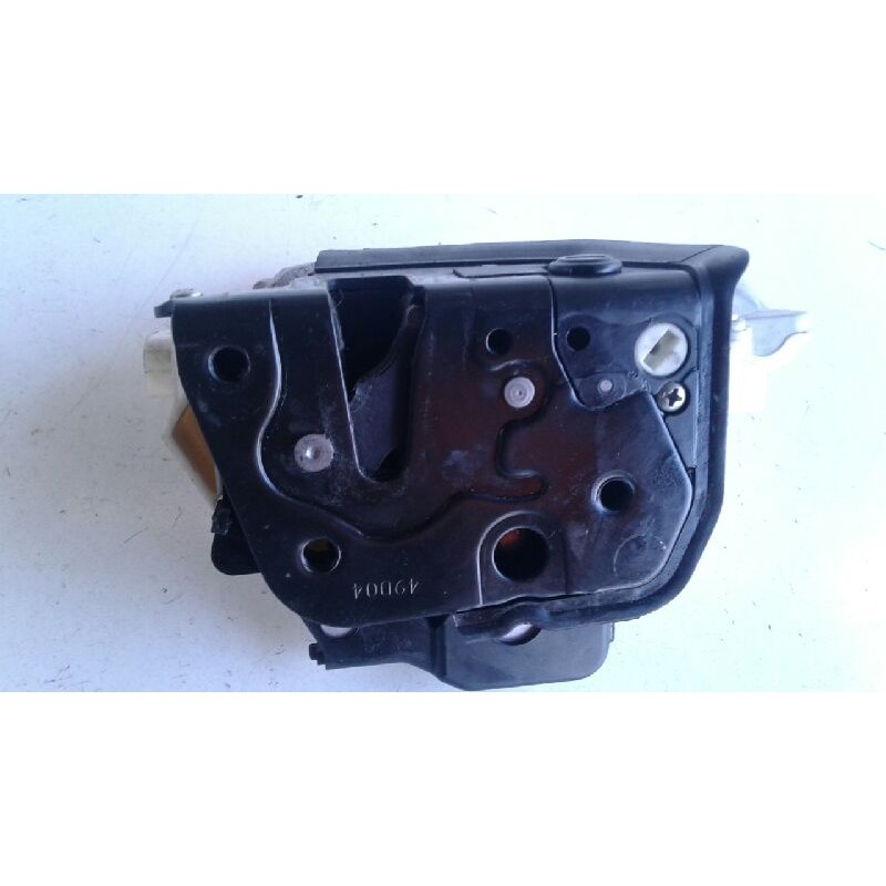 Recambio de cerradura puerta trasera izquierda para audi a4 berlina (8e) 2.0 tdi 16v (103kw) referencia OEM IAM 8E0839015AA  