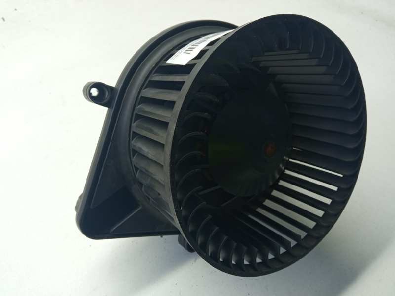 Recambio de motor calefaccion para audi a4 berlina (8e) 2.0 tdi 16v (103kw) referencia OEM IAM 8E1820021E  