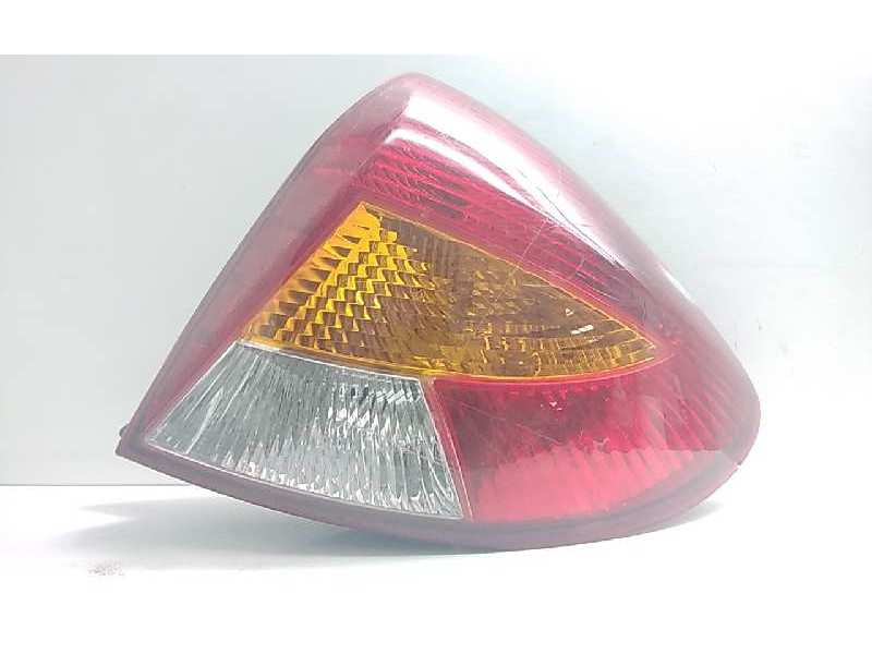 Recambio de piloto trasero derecho para kia rio ls berlina (5-ptas.) referencia OEM IAM 92402FD070  104920