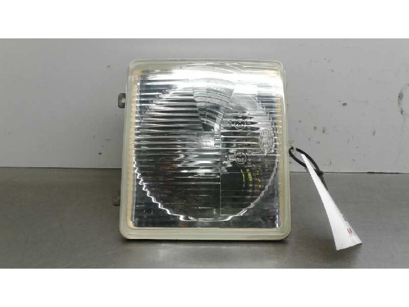 Recambio de faro derecho para mercedes mb 100 d caja cerrada / combi 2.4 diesel referencia OEM IAM   10500