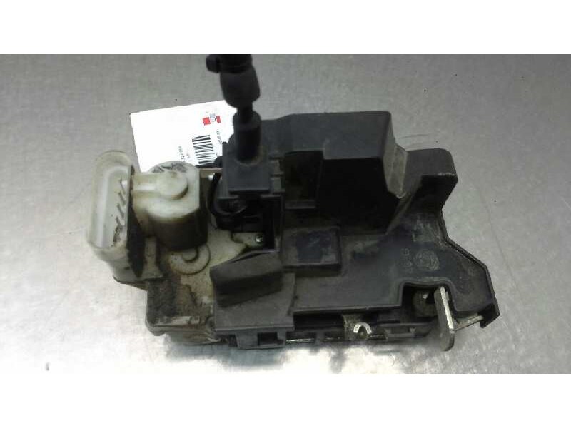 Recambio de cerradura puerta delantera izquierda para fiat doblo (119) 1.9 diesel cat referencia OEM IAM   