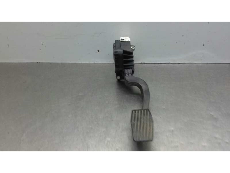 Recambio de pedal acelerador para opel corsa e 1.4 referencia OEM IAM 13305804  
