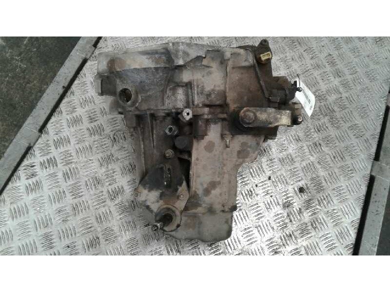 Recambio de caja cambios para peugeot 206 berlina xs referencia OEM IAM 20CF09  