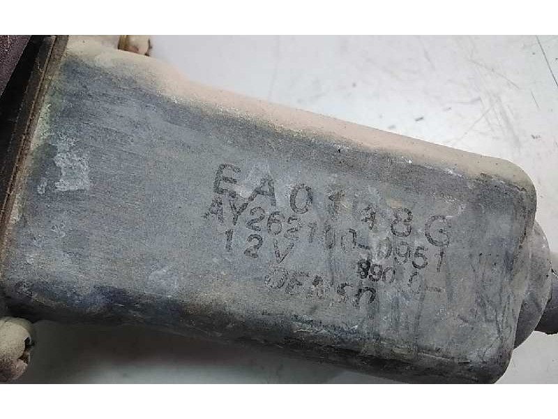 Recambio de elevalunas trasero izquierdo para jeep gr.cherokee (wj/wg) 3.1 td laredo referencia OEM IAM AY2621000951  