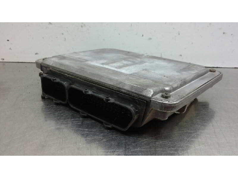 Recambio de centralita motor uce para volkswagen golf iv berlina (1j1) gti referencia OEM IAM 06A906018CL 261 