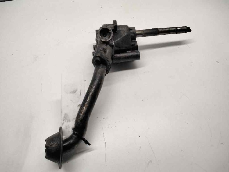 Recambio de bomba aceite para volkswagen passat berlina (3b2) 1.9 tdi referencia OEM IAM 026115153A  105208