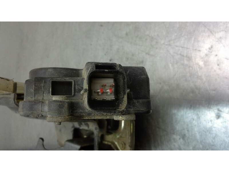 Recambio de cerradura puerta trasera derecha para hyundai tucson (jm) 2.0 crdi cat referencia OEM IAM   