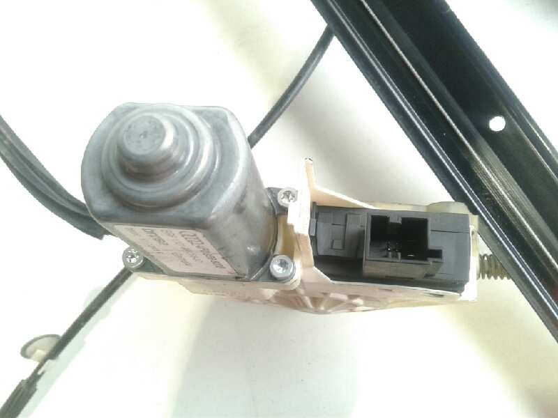 Recambio de elevalunas delantero derecho para audi a6 berlina (4f2) 2.0 tdi referencia OEM IAM 4F0837462D  