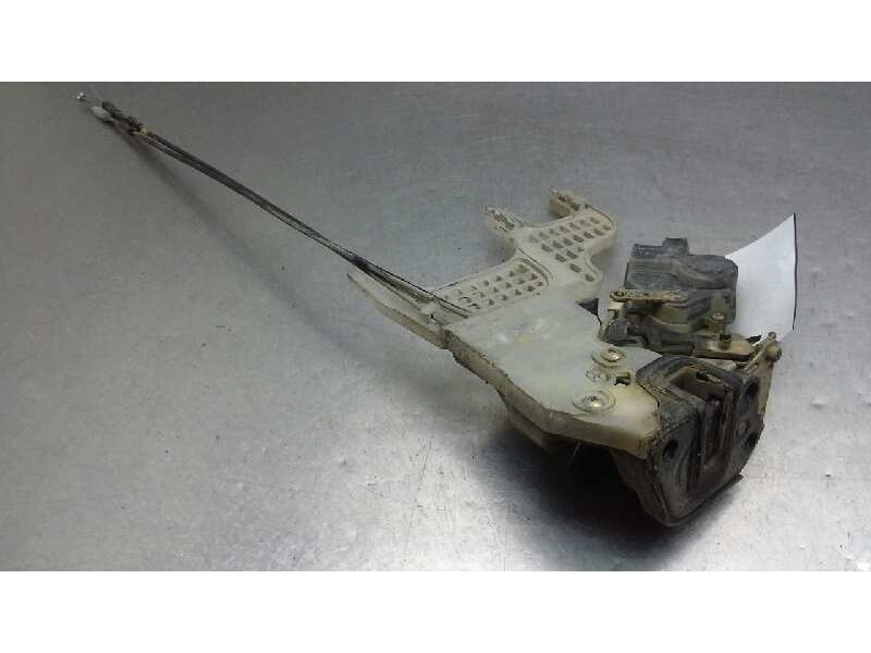 Recambio de cerradura puerta trasera izquierda para hyundai tucson (jm) 2.0 crdi cat referencia OEM IAM   