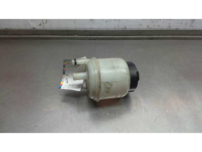 Recambio de deposito liquido direccion para nissan cabstar 35.14 referencia OEM IAM   