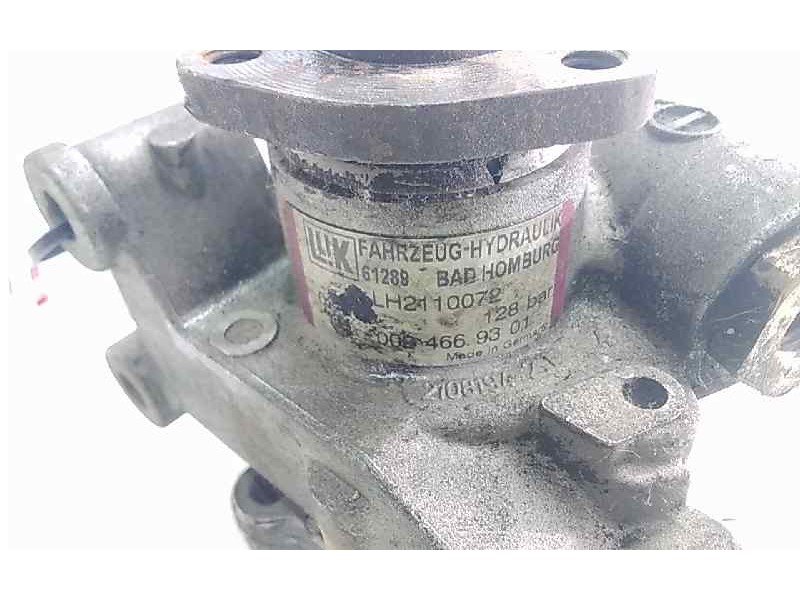 Recambio de bomba servodireccion para mercedes clase e (w123) berlina+coupe 3.0 diesel referencia OEM IAM 0024669301  10524