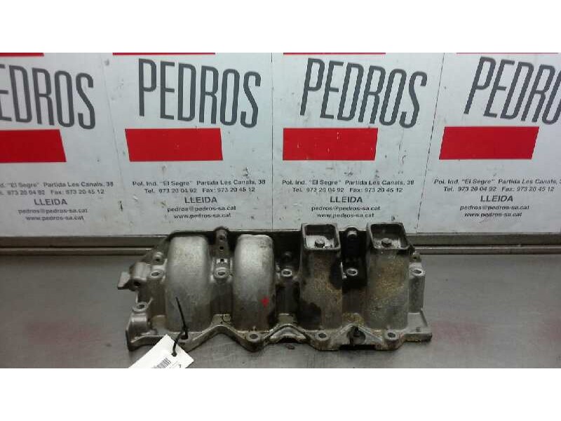 Recambio de colector admision para renault megane ii classic berlina 1.6 16v referencia OEM IAM 8200242864  