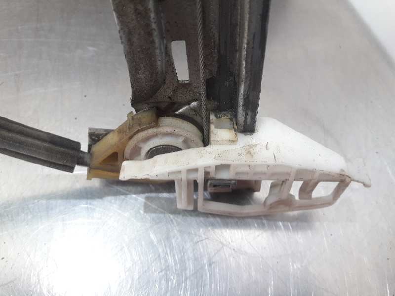 Recambio de elevalunas delantero derecho para citroen xsara picasso 2.0 hdi satisfaction referencia OEM IAM 0130821762  