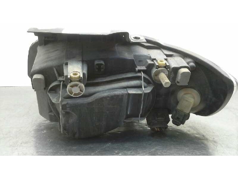 Recambio de faro derecho para seat ibiza (6k1) select referencia OEM IAM 67743749  