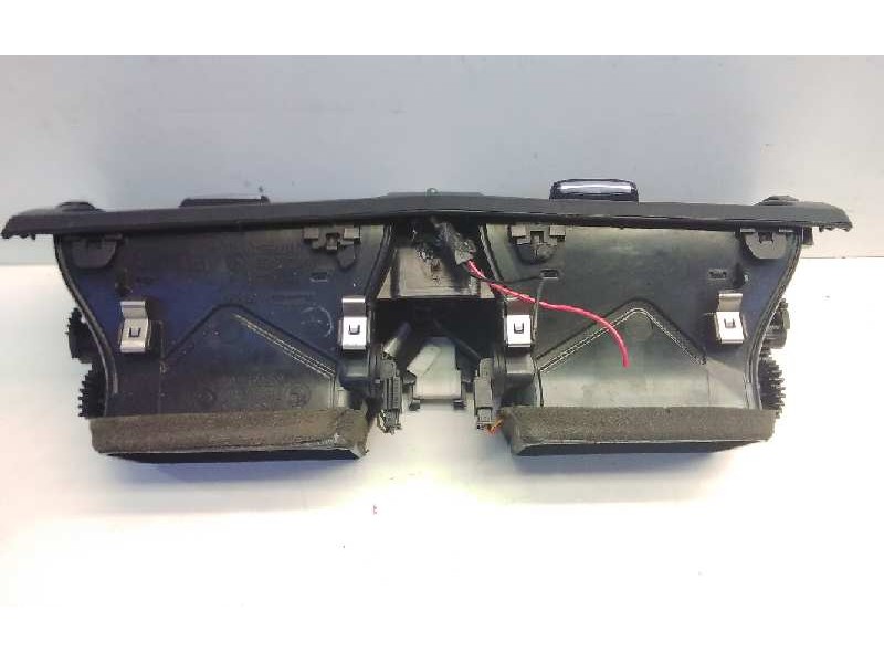 Recambio de aireador central para bmw x6 (e71) 3.0d referencia OEM IAM 64226958654  