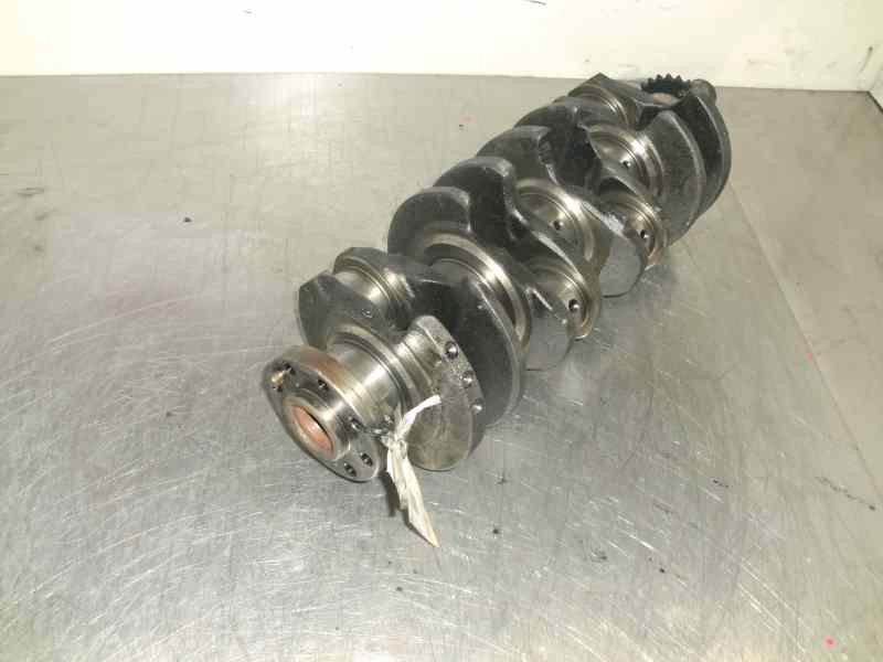Recambio de cigueñal para peugeot 206 berlina 1.9 diesel referencia OEM IAM V2  105404