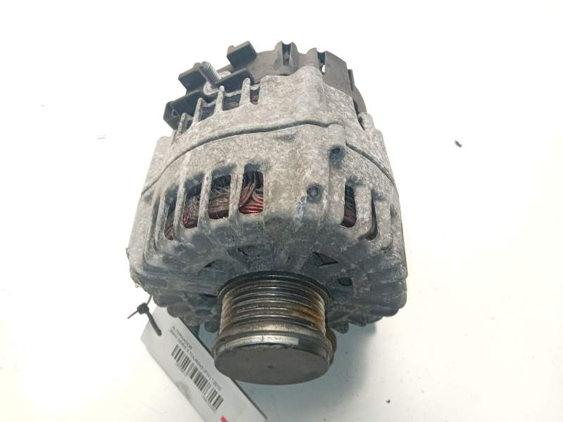 Recambio de alternador para bmw serie 5 touring (f11) referencia OEM IAM 2608669D  