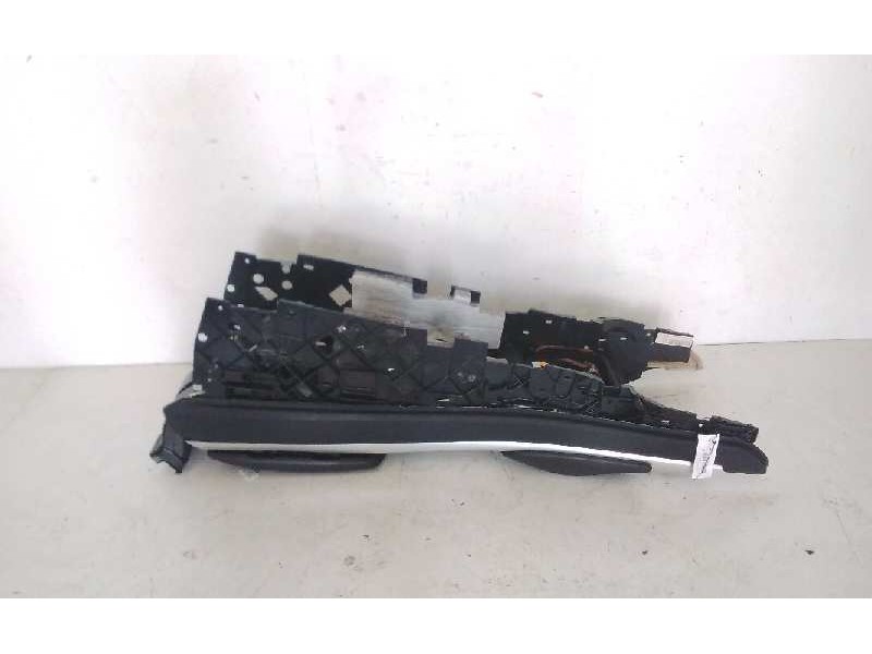 Recambio de apoyabrazos central para bmw x6 (e71) 3.0d referencia OEM IAM 71W200103  