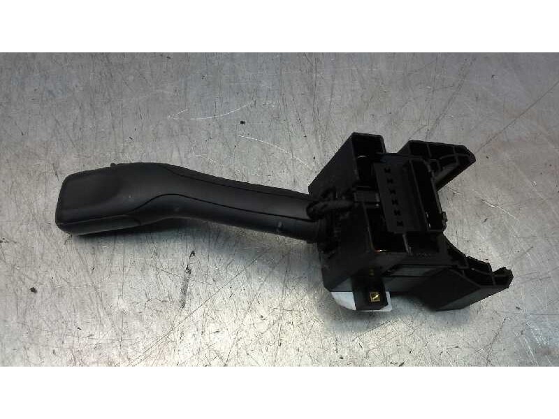 Recambio de mando limpia para audi a2 (8z) 1.4 referencia OEM IAM 4B0953503EFKZ  
