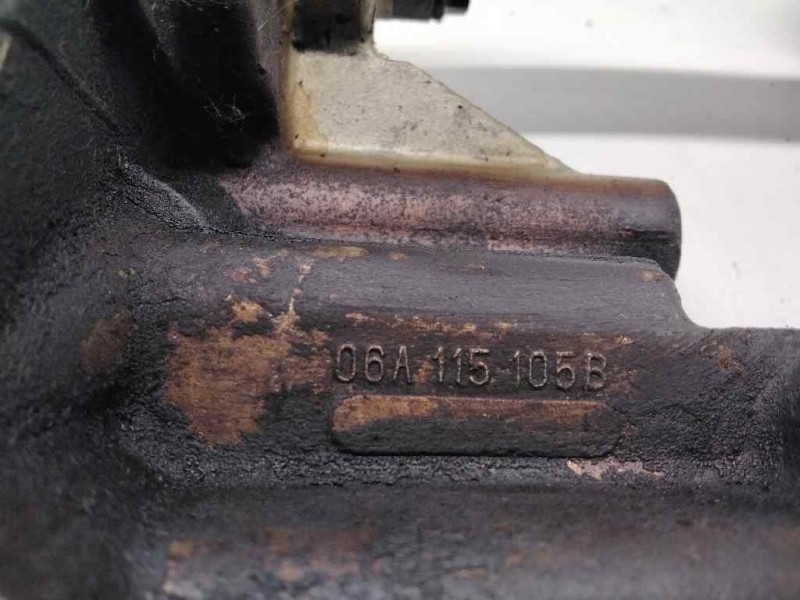 Recambio de bomba aceite para seat leon (1m1) signo referencia OEM IAM 06A115105B  