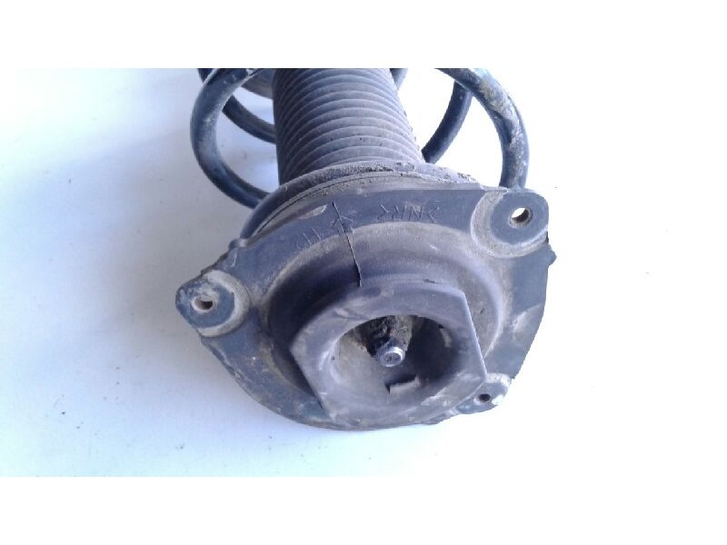 Recambio de amortiguador delantero izquierdo para nissan juke (f15) acenta referencia OEM IAM E43031KC2A  