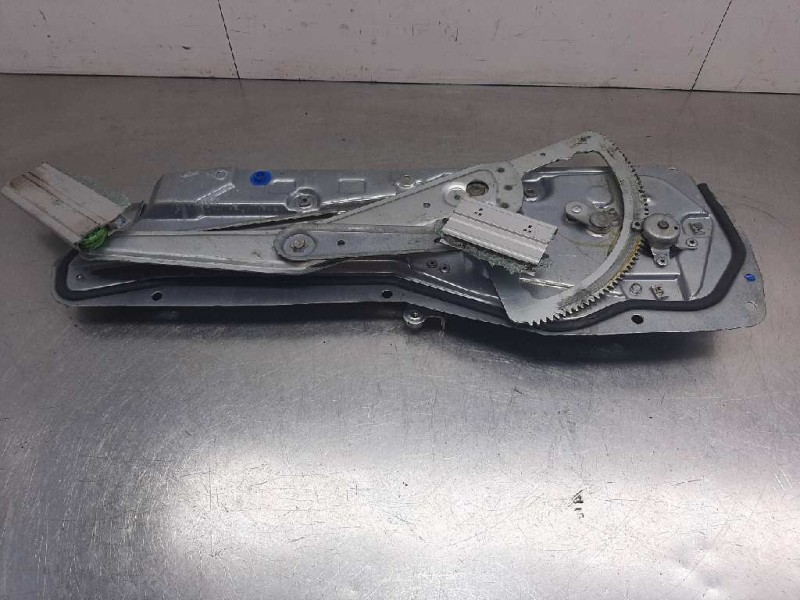 Recambio de elevalunas delantero derecho para volvo serie 850 2.5 10v berlina referencia OEM IAM 6800786  