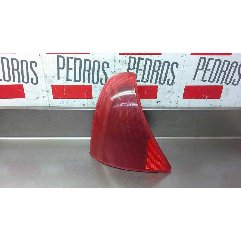 Recambio de piloto trasero izquierdo para renault clio ii fase i (b/cbo) 1.9 d alize referencia OEM IAM 7700410515  