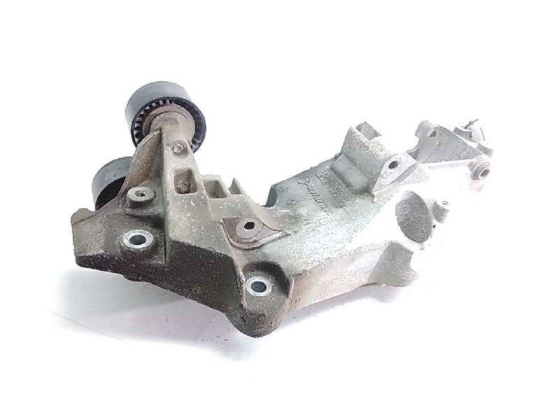 Recambio de soporte alternador para renault laguna grandtour iii dynamique referencia OEM IAM 8200527320C  