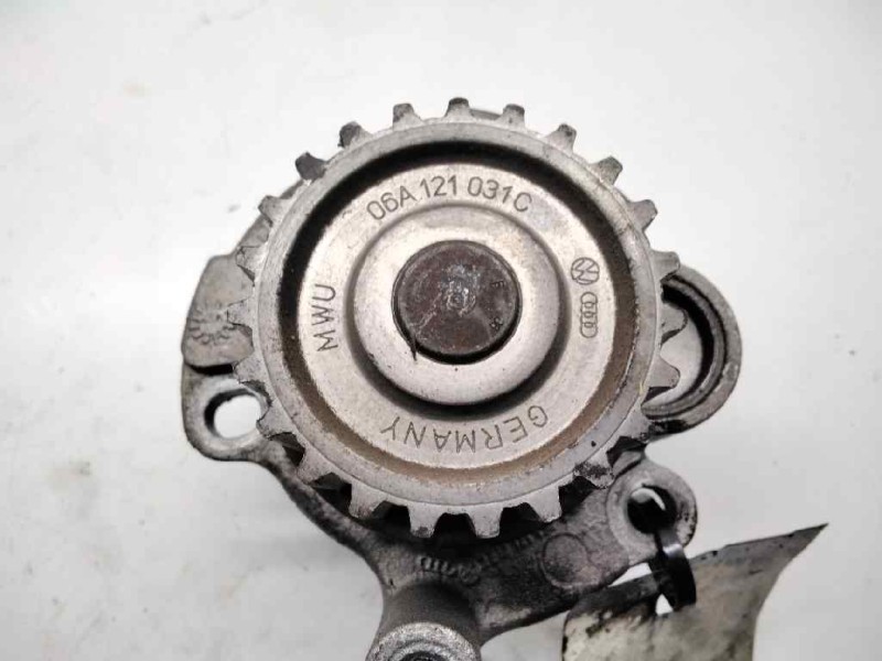 Recambio de bomba agua para seat leon (1m1) signo referencia OEM IAM 06A121031C  