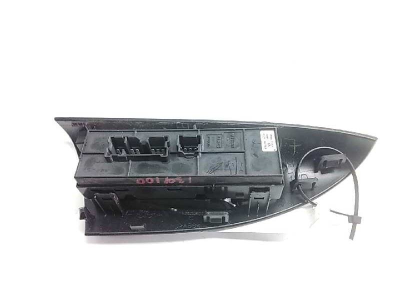 Recambio de mando elevalunas delantero izquierdo para nissan juke (f15) acenta referencia OEM IAM 25401KA0A  