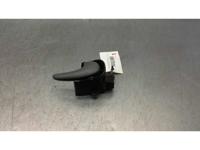 Recambio de maneta interior delantera derecha para mercedes sprinter 02.00  caja cerrada 311 cdi (903.661-662) referencia OEM IA