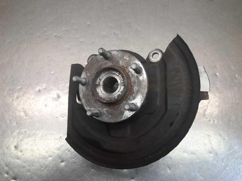Recambio de mangueta delantera izquierda para nissan juke (f15) acenta referencia OEM IAM 400151KK0H  