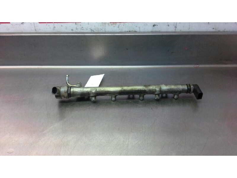 Recambio de rampa inyectora para bmw serie 3 berlina (e90) 318d referencia OEM IAM 7787164  