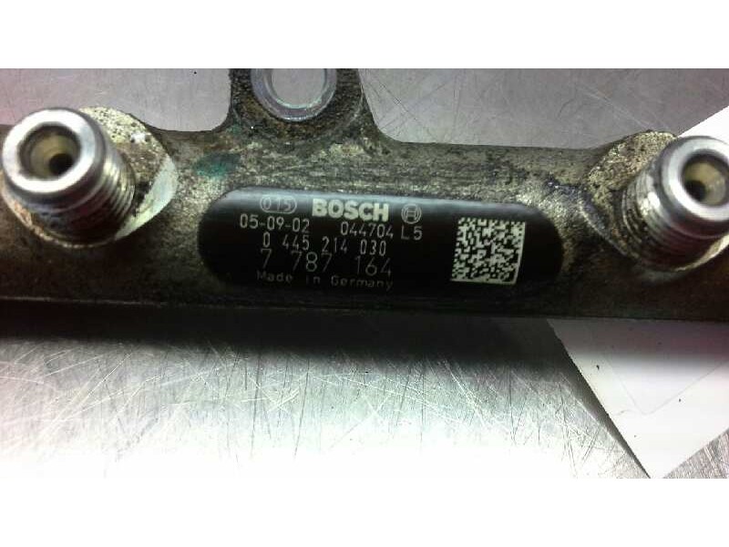 Recambio de rampa inyectora para bmw serie 3 berlina (e90) 318d referencia OEM IAM 7787164  