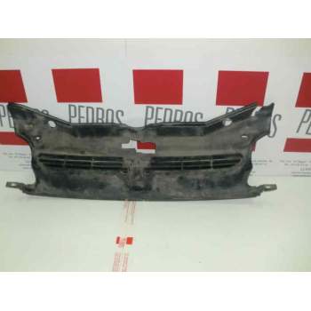 Recambio de rejilla delantera para peugeot partner (s2) referencia OEM IAM   101567