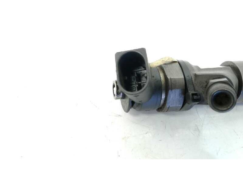 Recambio de inyector para bmw serie 3 berlina (e90) 318d referencia OEM IAM 0445110209  