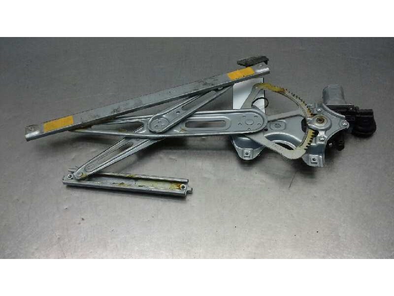 Recambio de elevalunas delantero derecho para toyota yaris (ksp9/scp9/nlp9) básico referencia OEM IAM   