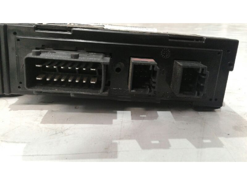 Recambio de elevalunas delantero derecho para peugeot 307 break / sw (s1) sw pack referencia OEM IAM 9637130480  