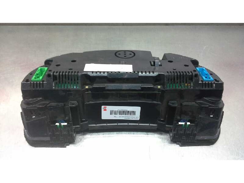 Recambio de cuadro instrumentos para audi a6 avant (4b5) 2.5 v6 24v tdi referencia OEM IAM   105801