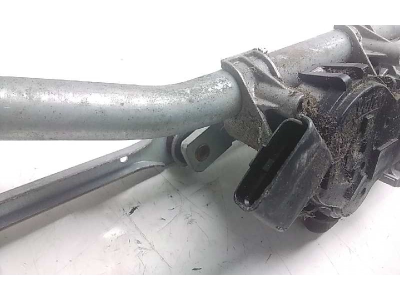 Recambio de motor limpia delantero para renault megane iii berlina 5 p emotion referencia OEM IAM W000007226  