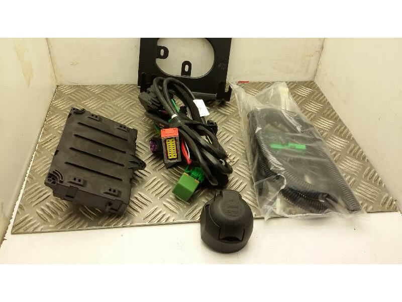 Recambio de centralita bsi para citroen c4 berlina referencia OEM IAM S120017004I S120017004I 