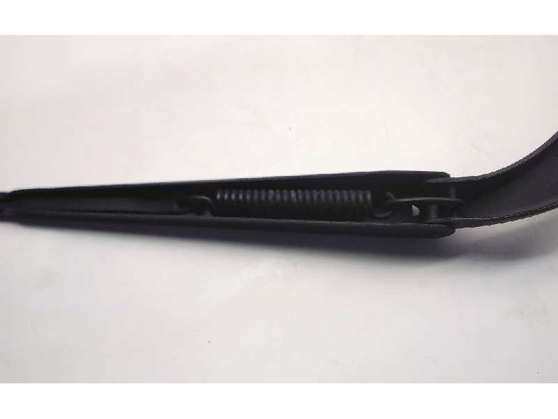 Recambio de brazo limpia delantero derecho para bmw x6 (e71) 3.0d referencia OEM IAM 6161715373903158  